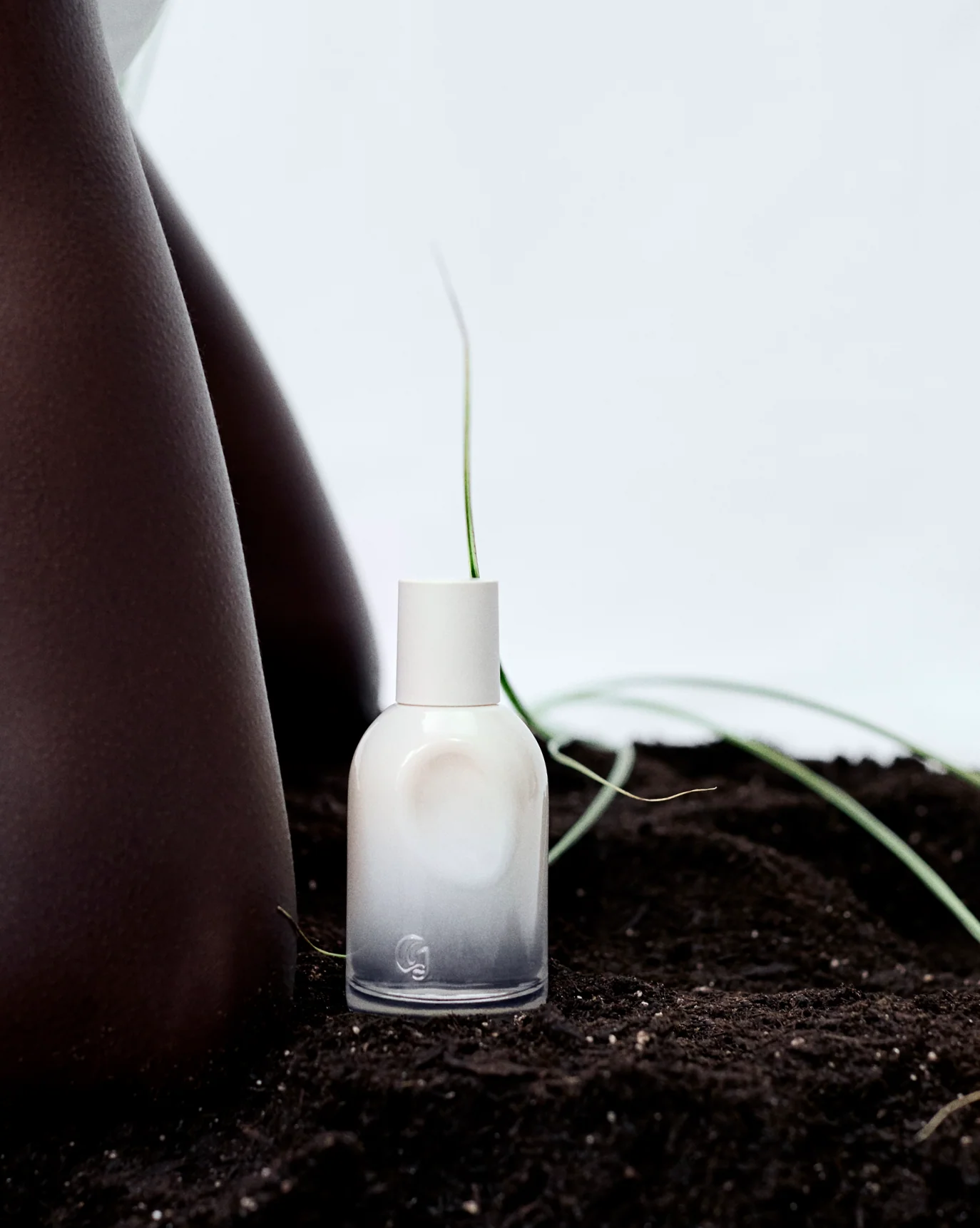 Glossier You Doux - Image 4